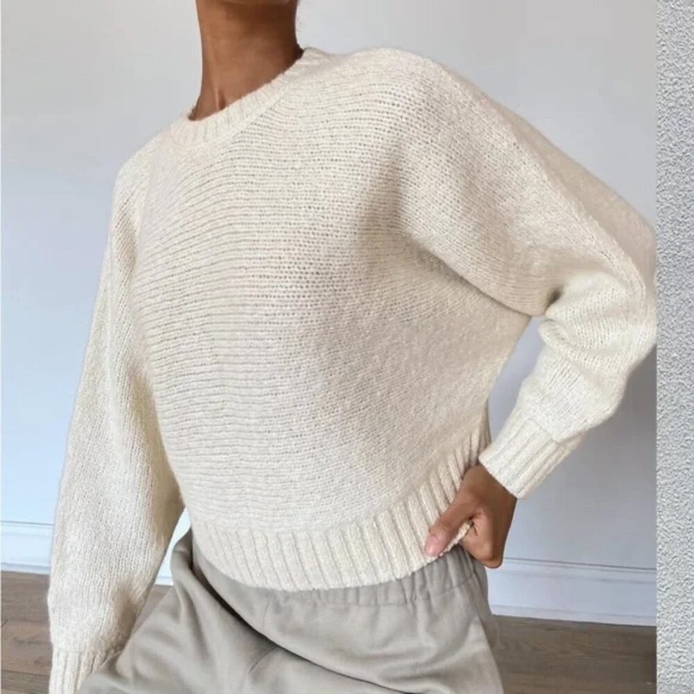 THE GROUP BABATON | Aritzia Day Off alapaca sweater | XS